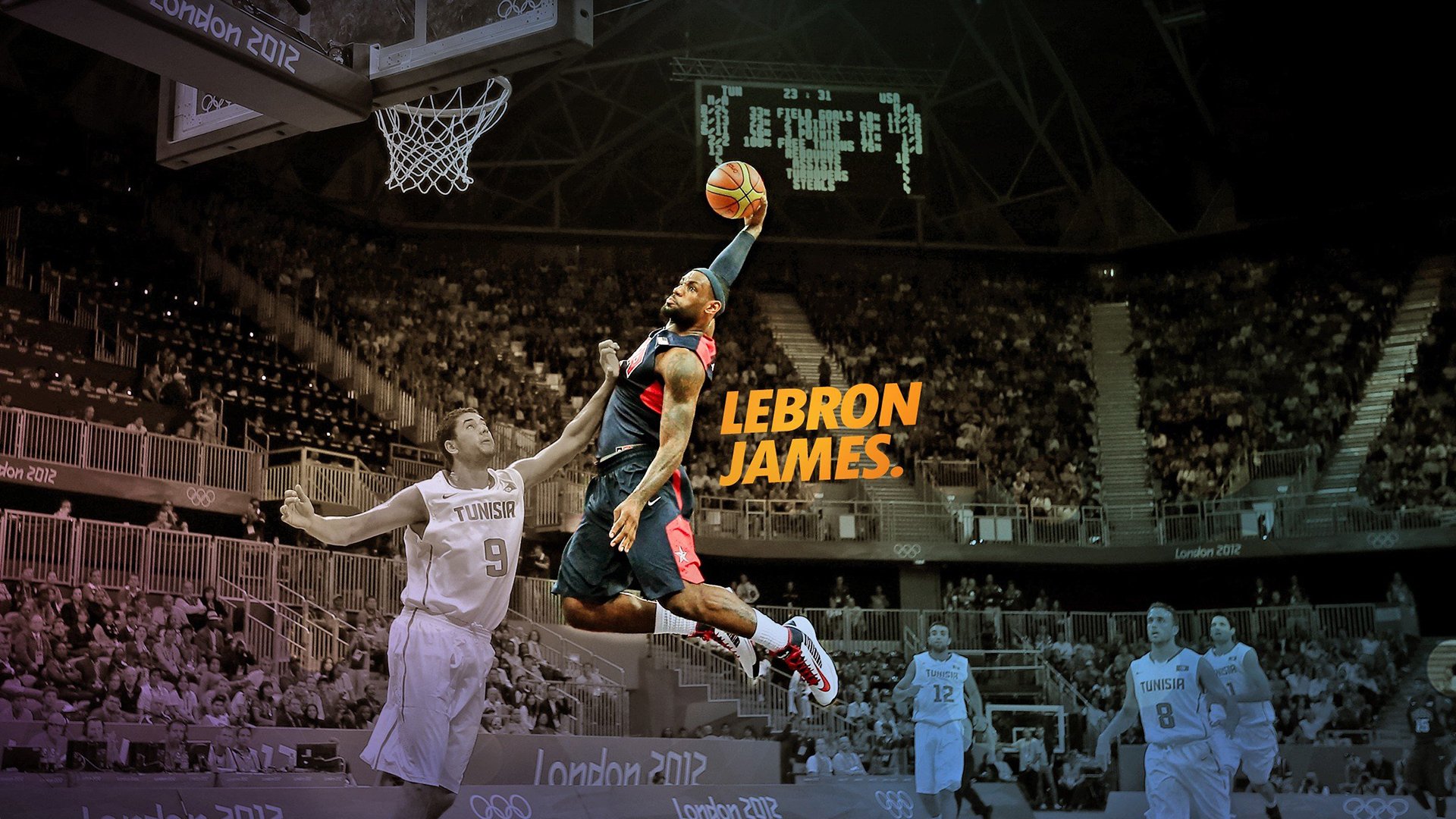 拜仁控球占优,短传渗透打穿防区,拜仁全攻全守