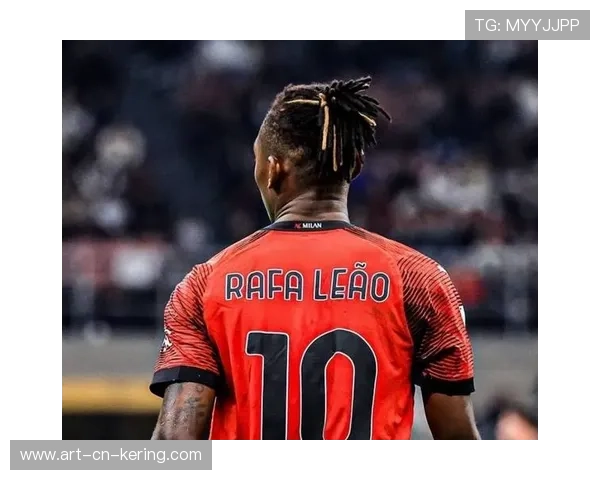 AC米兰中路强行推进，莱奥爆射震动横梁入网