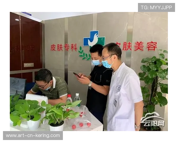 国际拳击裁判在执法中与医疗团队建立紧密沟通机制确保选手安全 国际拳击裁判在执法中与医疗团队建立紧密沟通机制确保选手安全